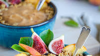 Peach Pie Smoothie Bowl (Raw Vegan)