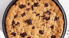 Peanut Butter Skillet Cookie