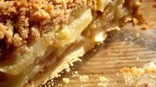 Pear Crumble Pie