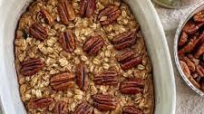 Pecan Pie Baked Oatmeal
