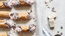 Peppermint Bark Cannoli Recipe