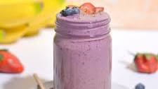 Protein Matcha Berry Smoothie Recipe