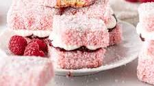 Raspberry Lamingtons