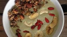 Recette de smoothie bowl au thé matcha