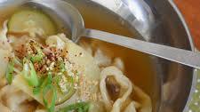 Recipe: Yachae Kalguksu (Korean Knife Noodles with Vegetables)