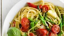 Restaurant style Alfredo pesto sauce pasta