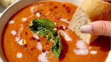 Roasted Garlic Tomato Soup