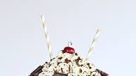 Root Beer Float Cake