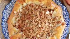 Rustic Peach Pie with Almond Crumble