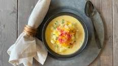 SIMPLE CHEESY POTATO SOUP