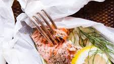 Salmon en Papillote (Salmon in Parchment)