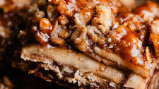 Salted Caramel Apple Pie Bars