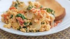 Scrambled Eggs with Tomato, Onion, and Spinach