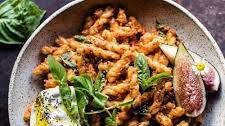 Simple Roasted Red Pepper Pasta.