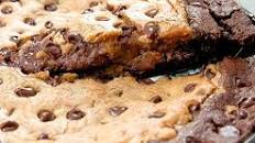Skillet Brownie Cookie