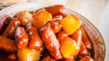 Slow Cooker Hawaiian Little Smokies