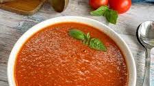 Slow Cooker Roasted Tomato and Basil Soup