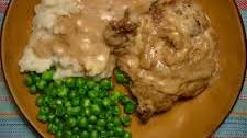 Smothered Round Steak with Gravy