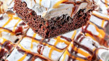 Snickers Poke Cake