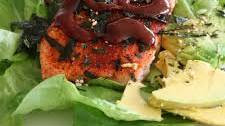 Spicy Salmon Lettuce Wraps