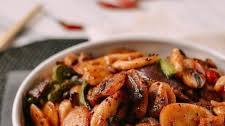 Spicy Stir-fried Rice Cakes