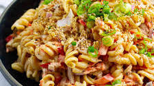 Spicy Tuna Pasta Salad