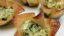Spinach Artichoke Wonton Cups