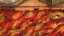 Spinach & Ricotta Stuffed Pasta Shells