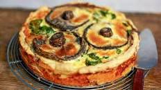 Spinach, mushroom and ricotta quiche with sautéed spinach