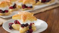 Star Berry Cream Puffs