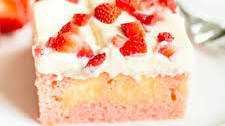 Strawberry Pudding Poke Cake