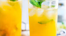 Summertime Fresh Mint Mango Mojito