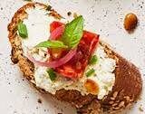 Summertime Sun-Dried Tomato Crostini
