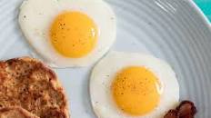 Sunny-Side Up Fried Eggs Recipe