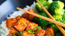 Sweet and Spicy Sriracha Tofu