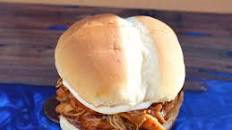 Sweet and Tangy Pulled Chicken Sandwiches