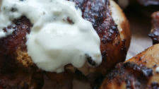 Tangy Smoked Garlic Sauce
