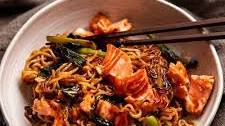 Teriyaki Salmon Noodles