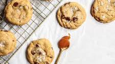 The Best Salted Caramel Chocolate Chip Cookies