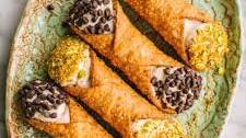 The Best Sicilian Ricotta Cannoli Filling