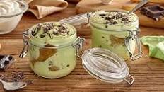 Tiramisù al tè matcha