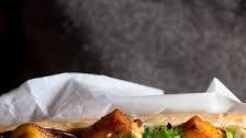 Tofu bánh mì with vegan Sriracha mayo