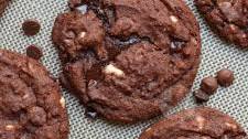 Triple Chocolate Chip Crinkle Cookies!