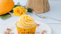 Tropical Mango Vanilla Cupcakes