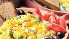 Turkish Eggs in Garlic Yogurt