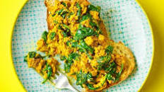 Turmeric scrambled eggs