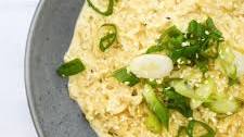 Vegan 2-Minute Cheese & Onion Ramen Noodles