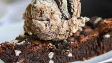 Vegan Cookies and Cream Pizookie