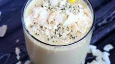 Vegan Tropical Breeze Raw Protein Smoothie