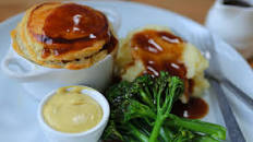 Vegan ‘Steak’ & Ale Pie